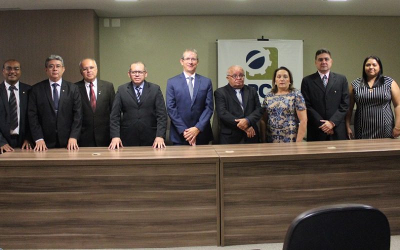 CRC-PI empossa novo Conselho e Diretoria
