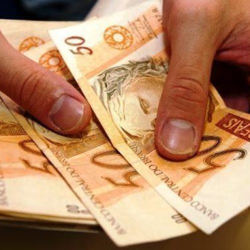 Salário mínimo de R$ 954 entra em vigor