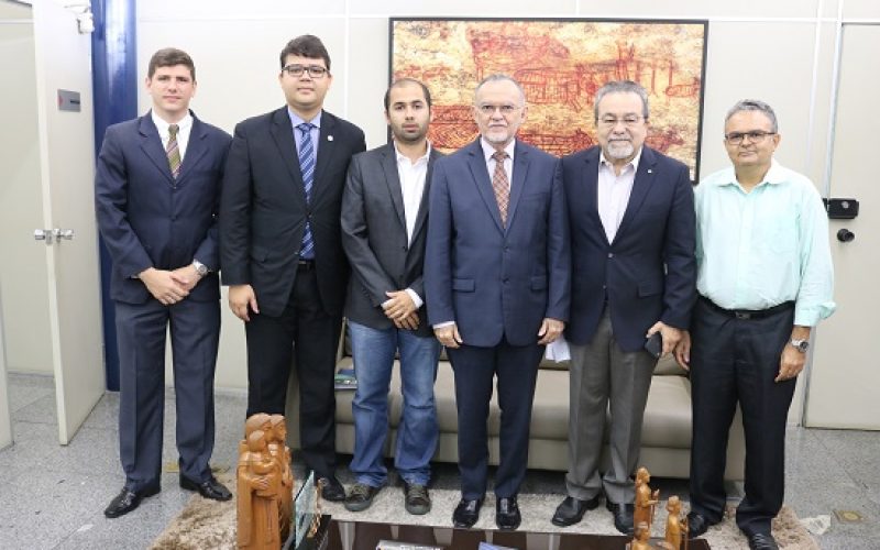 Instituições solicitam ao TCE maior controle de gastos públicos